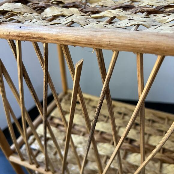 Vintage Wicker Rattan Wall Cabinet Shelf Hanging Bathroom Boho MCM Folding Towel - Picture 7 of 16